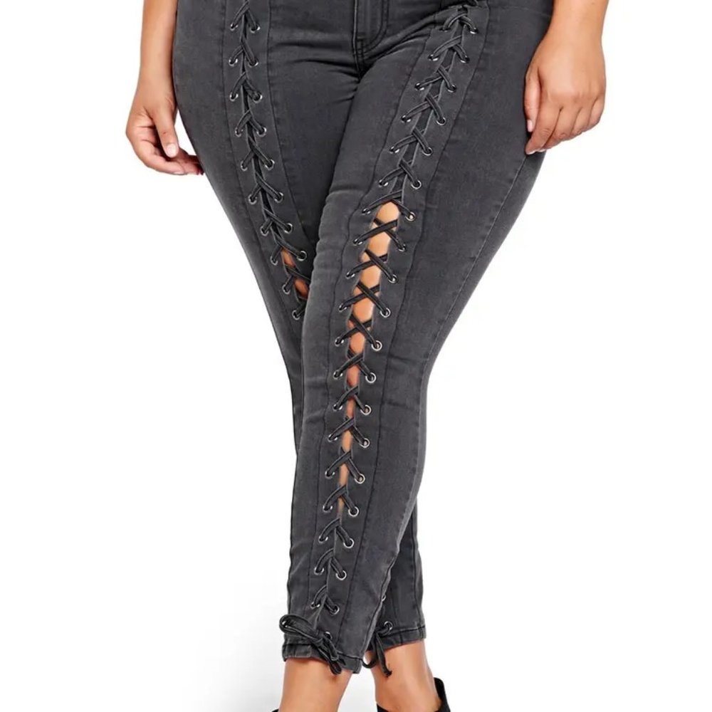 ❤️ Love and Legend Jean's size 20